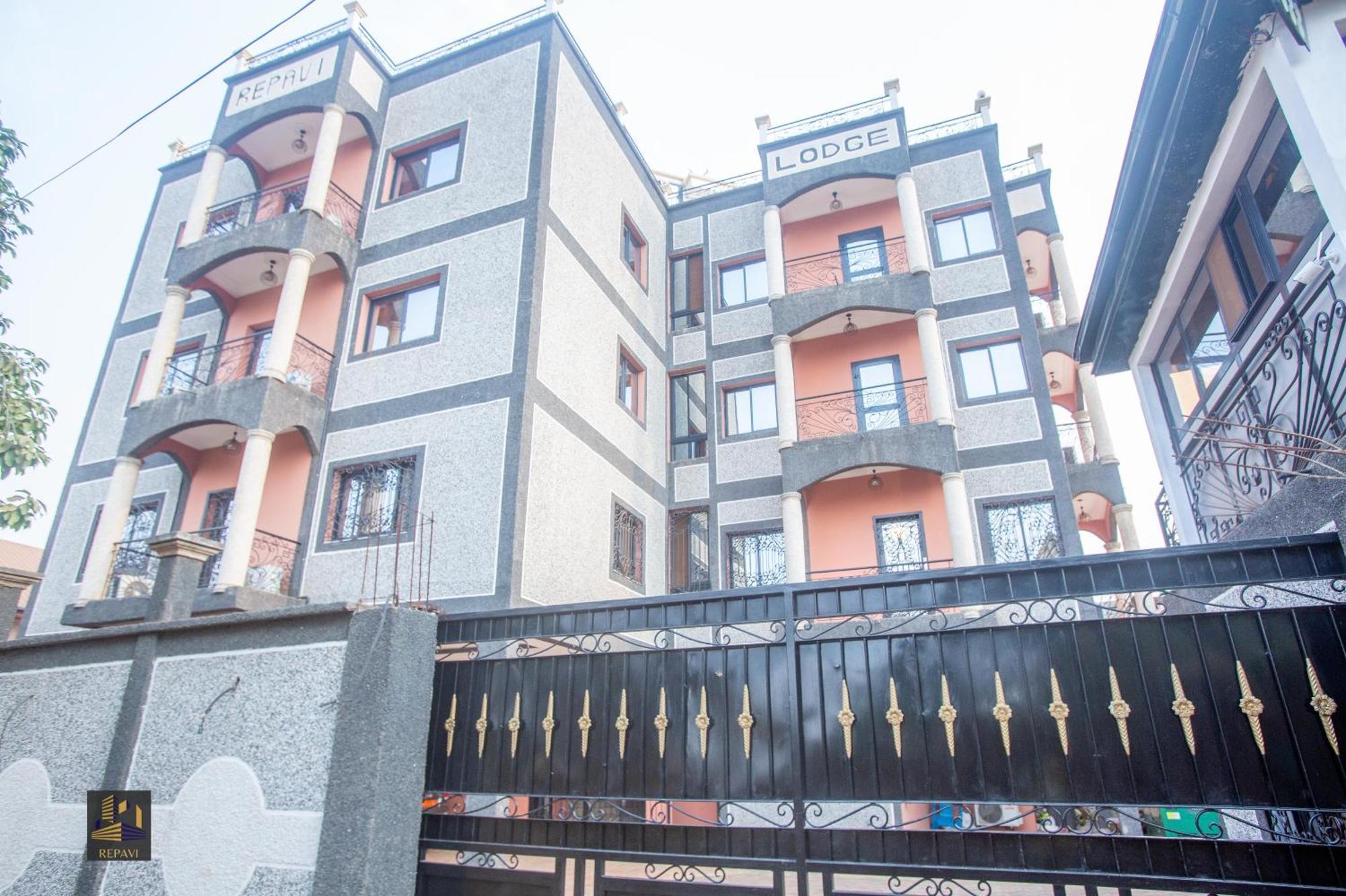 Repavi Lodge Yaounde Exterior photo